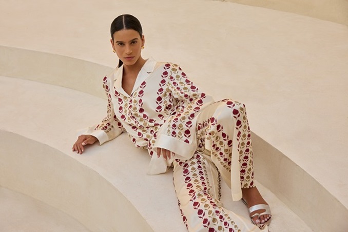 رمضان بأسلوب TORY BURCH: تشكيلة خاصة بروح أنيقة وهادئة